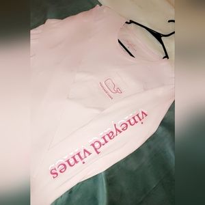Women's size Medium Vineyard Vines light pink, long sleeve pocket tee shirt
